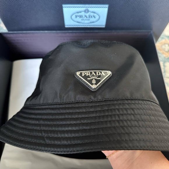 Prada Black nylon Bucket Hat - Picture 3 of 3